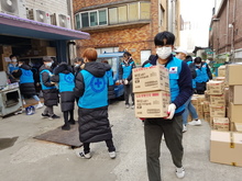 라오스에 보낼 힐링슈즈와 치위생용품 운반및 정